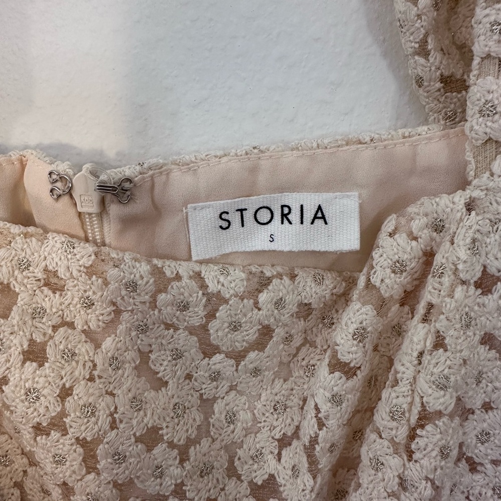 Charming Cream Lace Dress - Picture 5 of 5